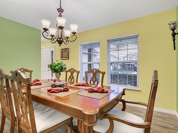 4th image of 156 Cabrillo Dr