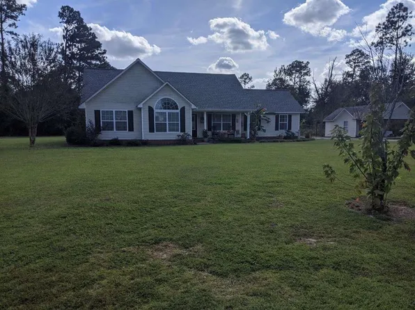 6056 Broken Arrow Dr, Donalsonville, GA 39845