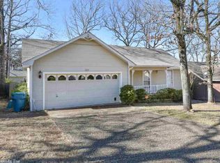 322 Shadow Ridge Dr, Little Rock, AR 72211