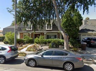 2906 E Collyer Ln, Anaheim, CA 92806