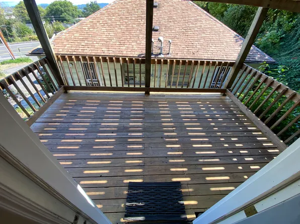 3301 SW Barbur Blvd APT 100, Portland, OR 97239