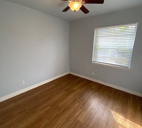 2nd image of 13665 Charcoal Ln