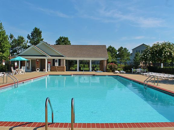 2nd image of 4608 Totteridge Ln