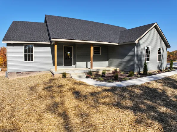 17 Hidden Valley Way, Irvine, KY 40336