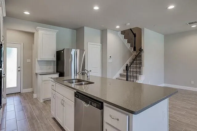 5912 Bursey Rd — Photo 4