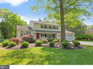 4 Oak Branch Rd, East Windsor, NJ 08512