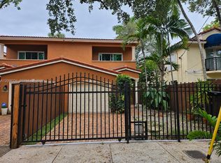 Grove Courtview Condo, Miami, FL 33133