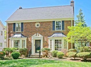 21302 Lake Rd, Rocky River, OH 44116