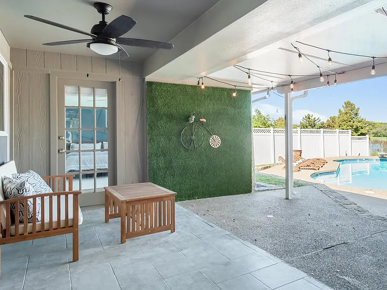 5014 Durango Dr — Photo 48