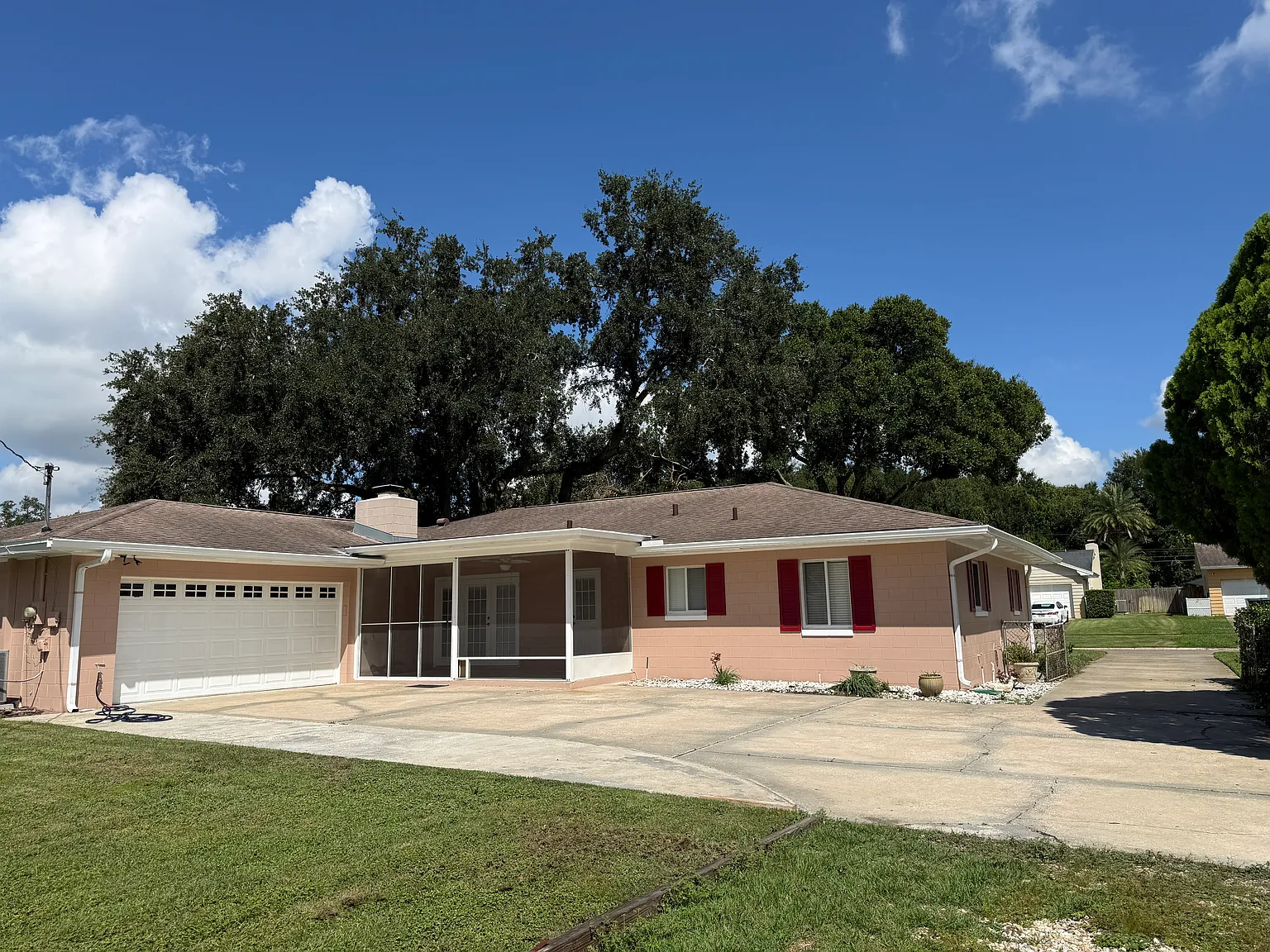 3 bed, 1956 sqft, $2,800 — Photo 4