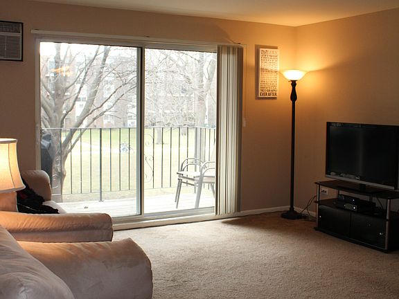 3rd image of 9241 Fairway Dr APT 207