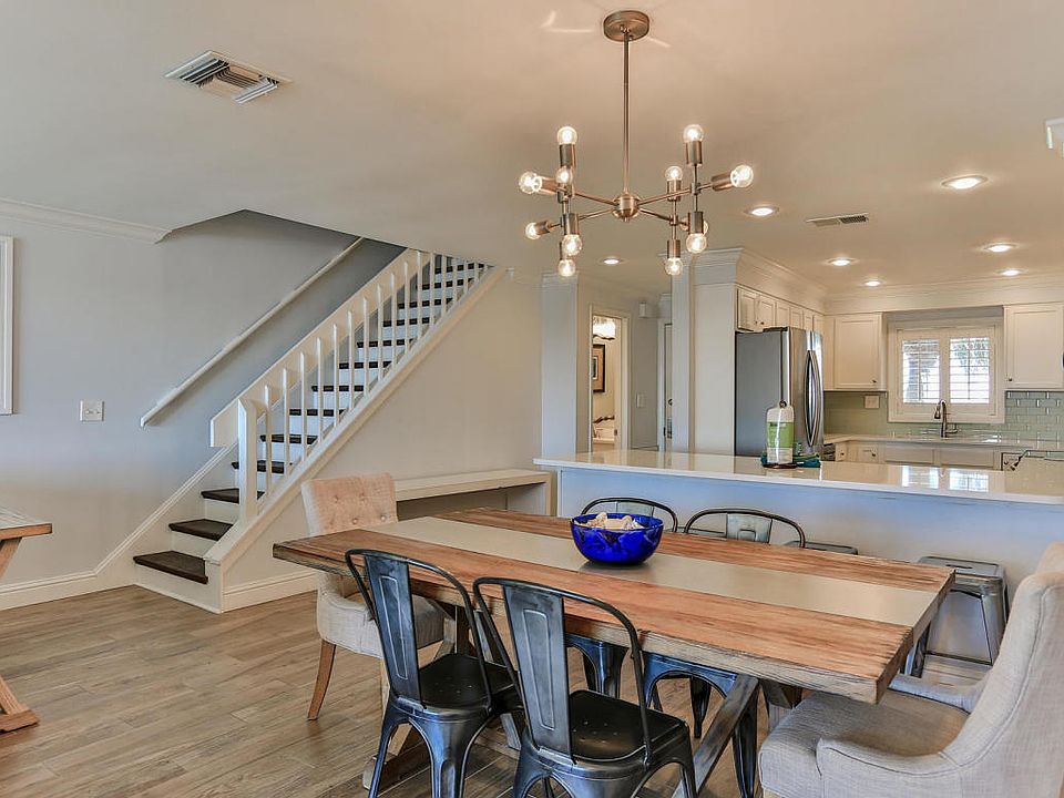 1st image of 520 Gulf Shore Dr Unit 340