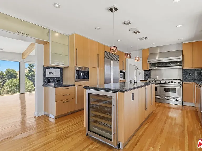 4613 Reforma Rd — Photo 11