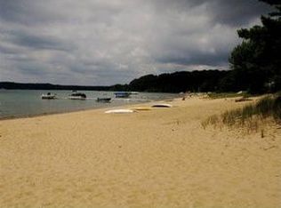 2704 NE Ah Ta Wanta Rd, Traverse City, MI 49686