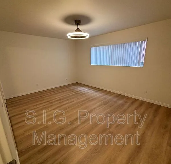 414 N Columbus Ave #A — Photo 10