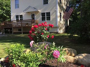 71 Crossing Rd, Wells, ME 04090