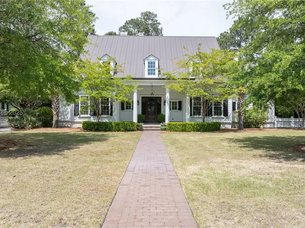 12 Hunting Lodge Rd, Bluffton, SC 29910