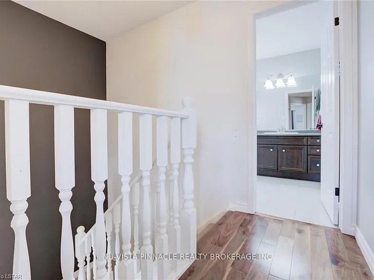 96 Reid Ct — Photo 16