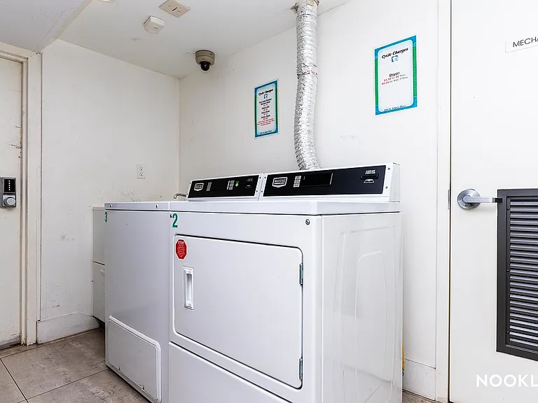 820 Saint Johns Pl #4A — Photo 10