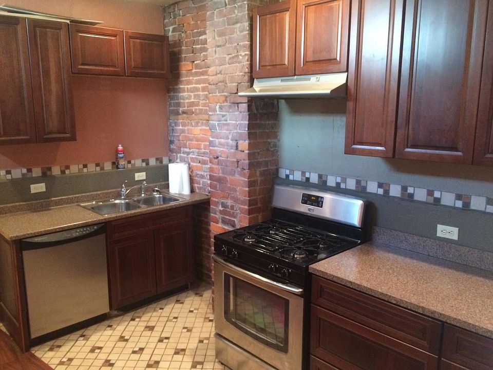 Kitchen - Stove and Dishwasher