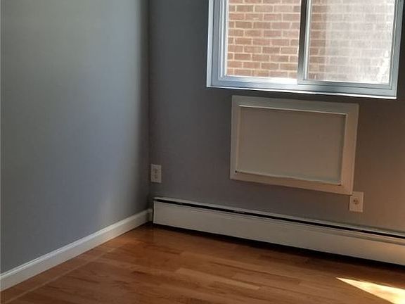 5th image of 183-12 144th Ave Floor 2