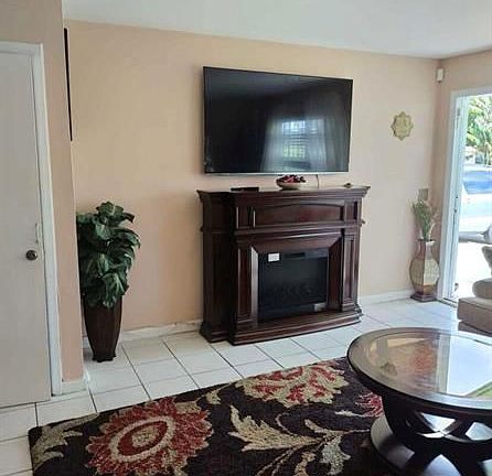4th image of 4826 Andros Dr