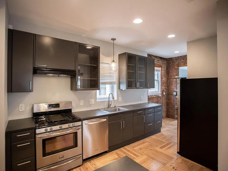 212 Wayne Ave #1