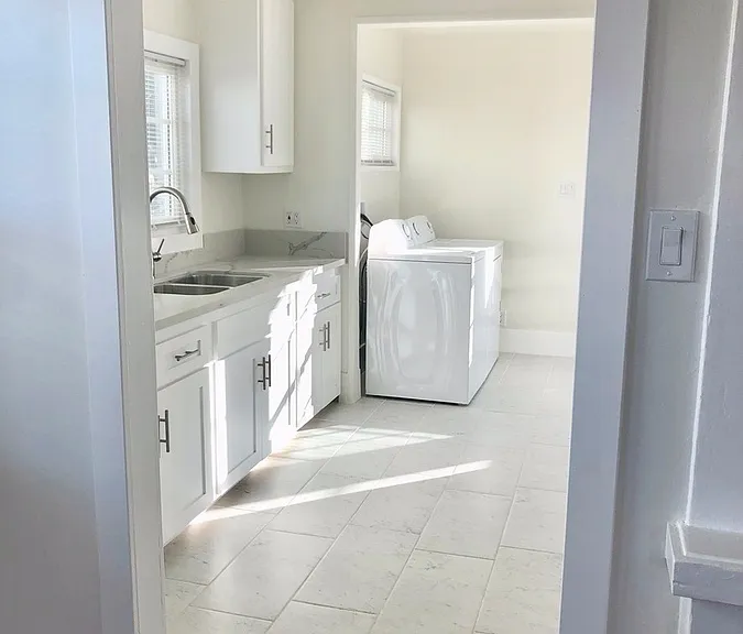 218 Sapphire St — Photo 9