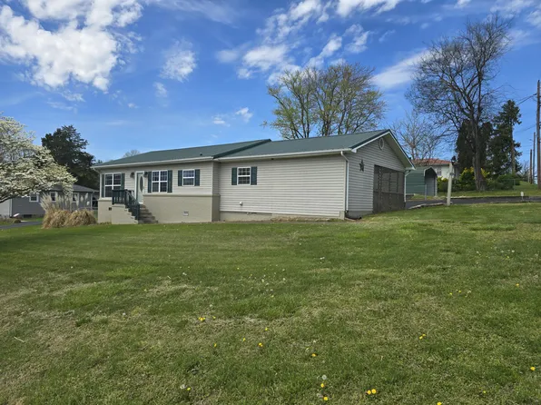 230 English St, Newport, TN 37821