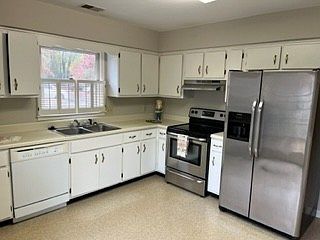 5th image of 769 Kent Rd