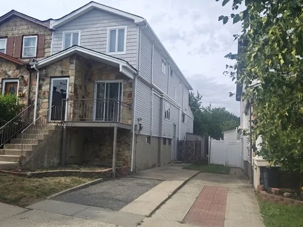 28 Travis Ave, Staten Island, NY 10314