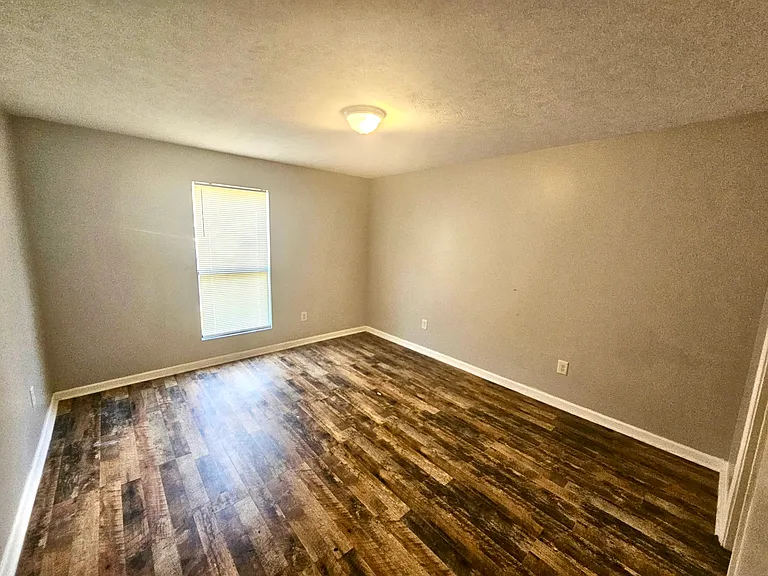 270 Tampa Dr #M8 — Photo 10