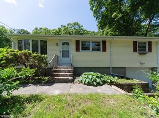 6 Indian Path, North Grafton, MA 01536