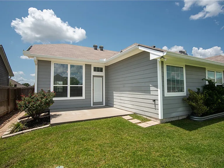 2006 Kathryn Dr — Photo 21