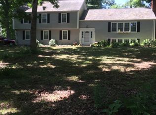 8 Dogwood Lane, Norwich, CT 06360