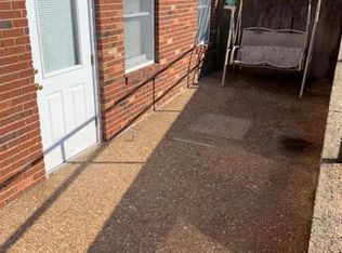 702 Clearview Dr APT 1, Union, MO 63084