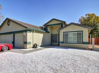 9085 Ancestor Dr, Elk Grove, CA 95758