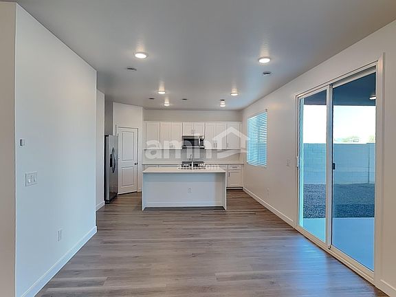 5th image of 9726 W Luxton Ln