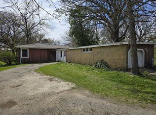 1316 S Fleming Rd #A, Woodstock, IL 60098