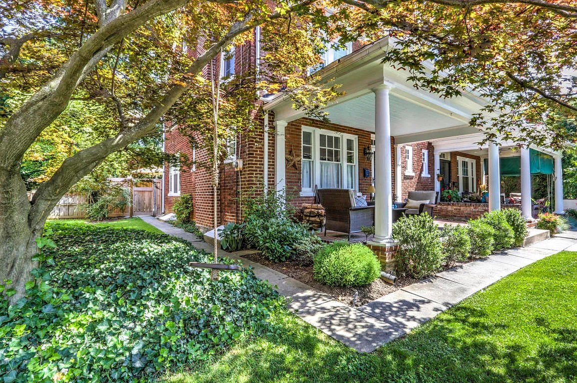 1007 Woods Ave photo 1
