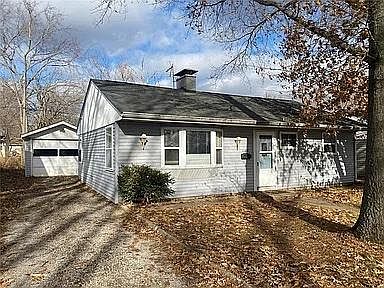 2nd image of 1148 Dawn Dr