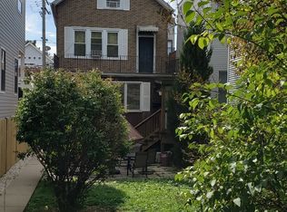 2115 W Fletcher St, Chicago, IL 60618