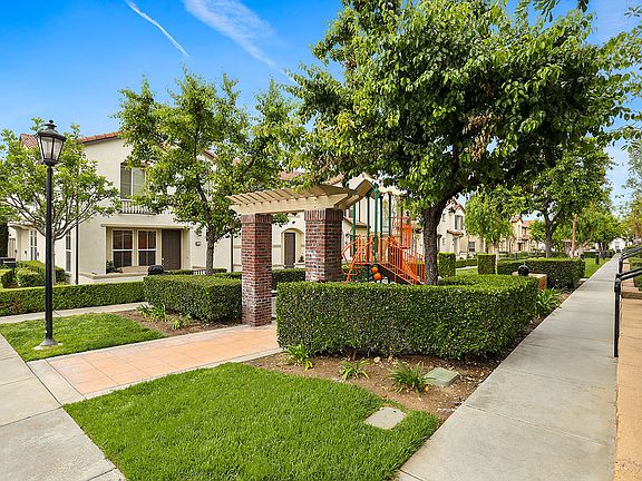 4th image of 15723 Parkhouse Dr Unit 57
