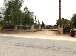 18519 Decker Rd, Perris, CA 92570