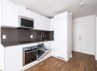 55 Hendrick Ave #50108A-308, Toronto, ON M6G 3S4