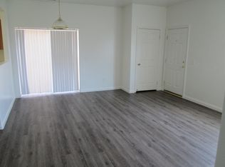 722 Orchid Dr, Bakersfield, CA 93308