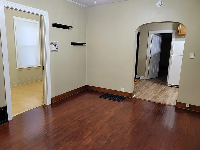33 N Marion St — Photo 8