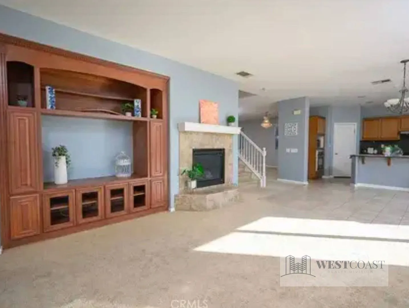 Rosetta Canyon Gem!- 4 Bedroom 3 Bath Plus Large Bonus Room. — Photo 3