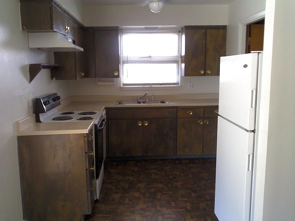 1st image of 3305 N Dustin Ave