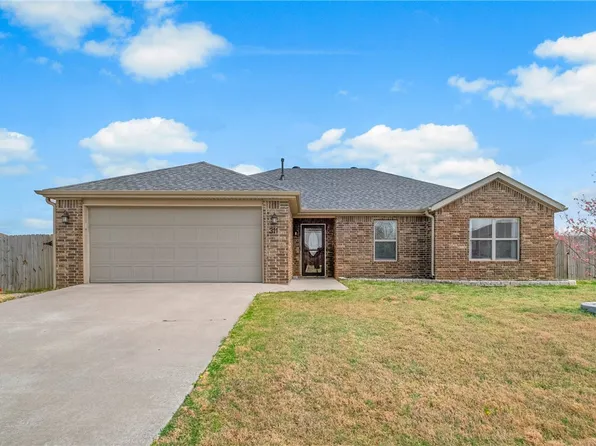 311 Violet St, Centerton, AR 72719